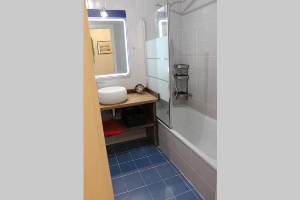 Luxury 4 Bed Apartment On Coastal Footpath At Cap Ras Льянсса Экстерьер фото